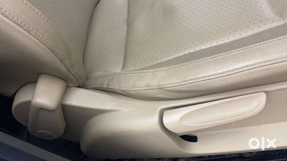 Volkswagen Vento 2010-2013 Petrol Highline At, 2017, Petrol