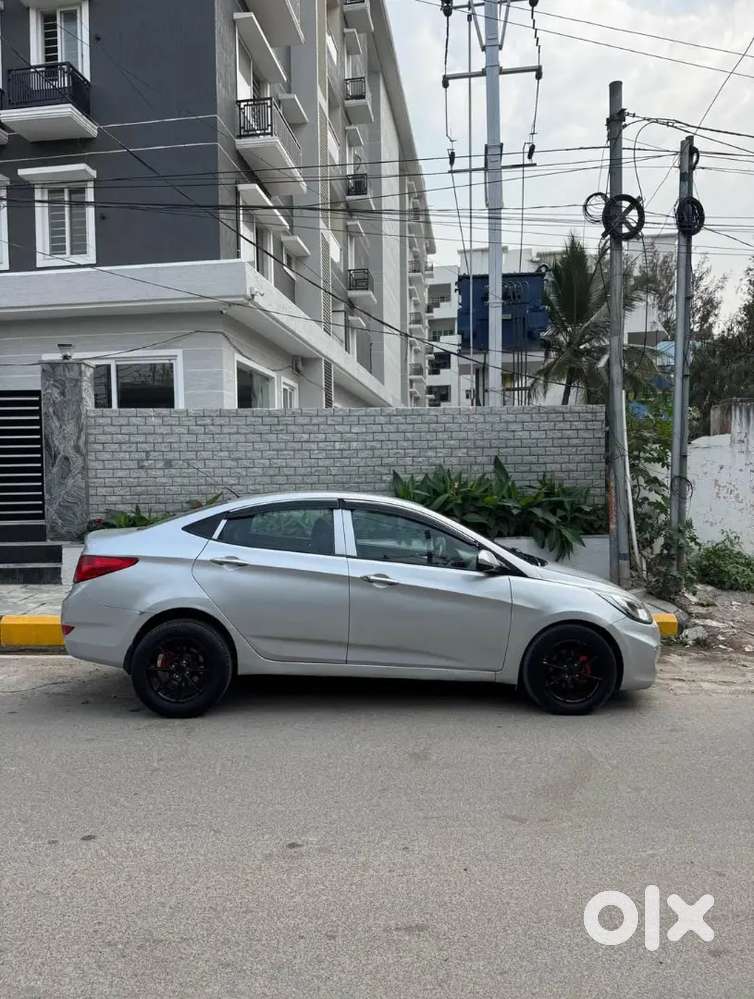 Hyundai Verna