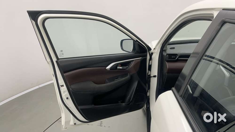 Maruti Suzuki Grand Vitara 1.5 Delta Smart Hybrid, 2024, Petrol