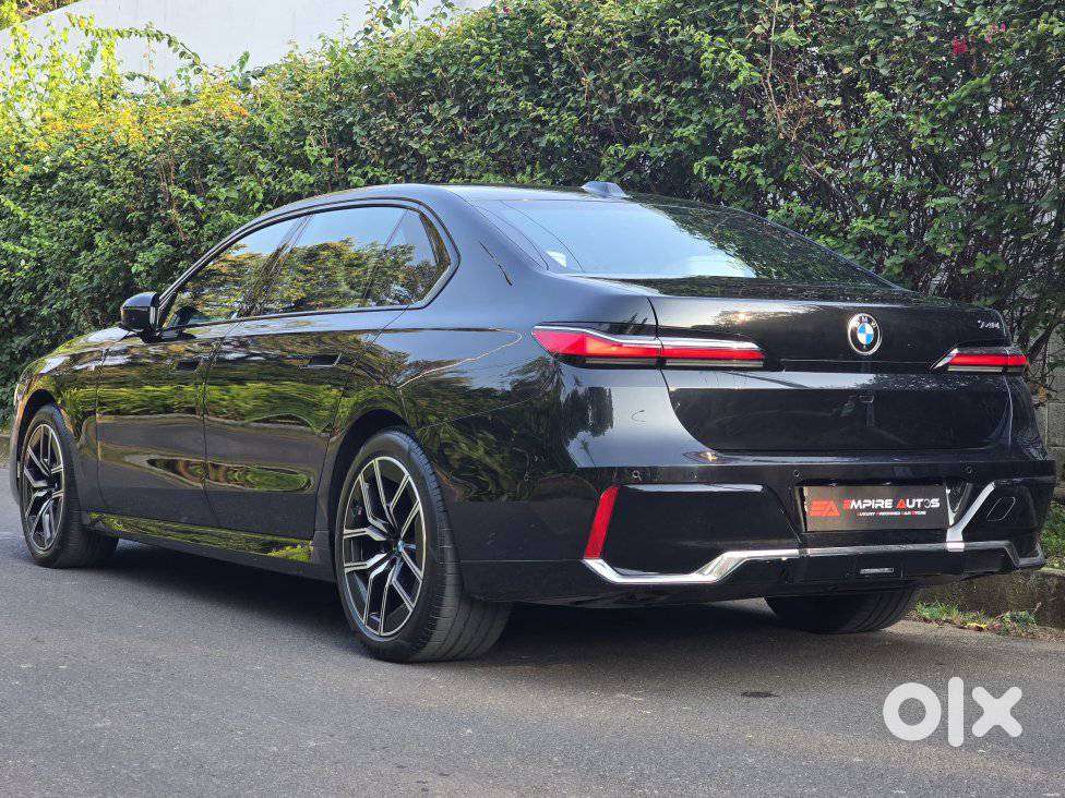 Bmw 7 Series 3.0 740i Sedan, 2023, Petrol