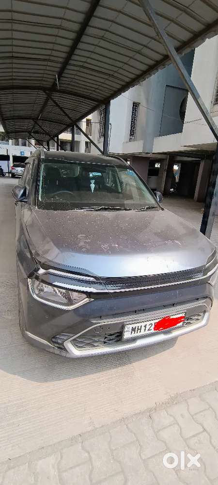 Kia Carens 2023 Petrol Good Condition