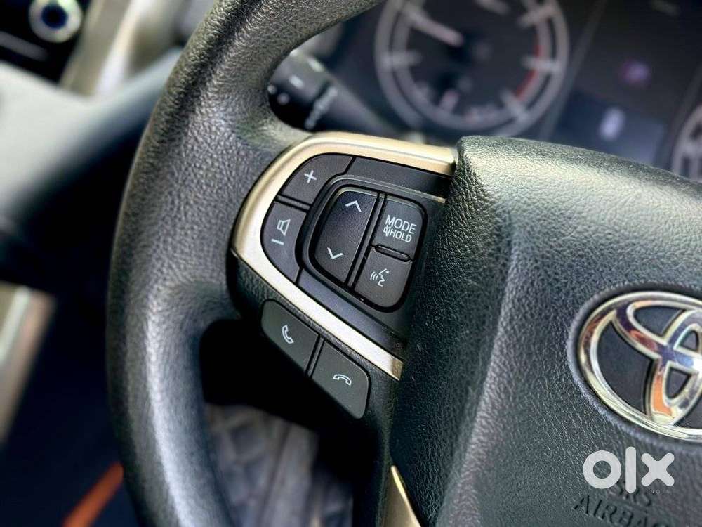 Toyota Innova Crysta [2016-2020] 2.4 Gx At 7 Str, 2022, Diesel