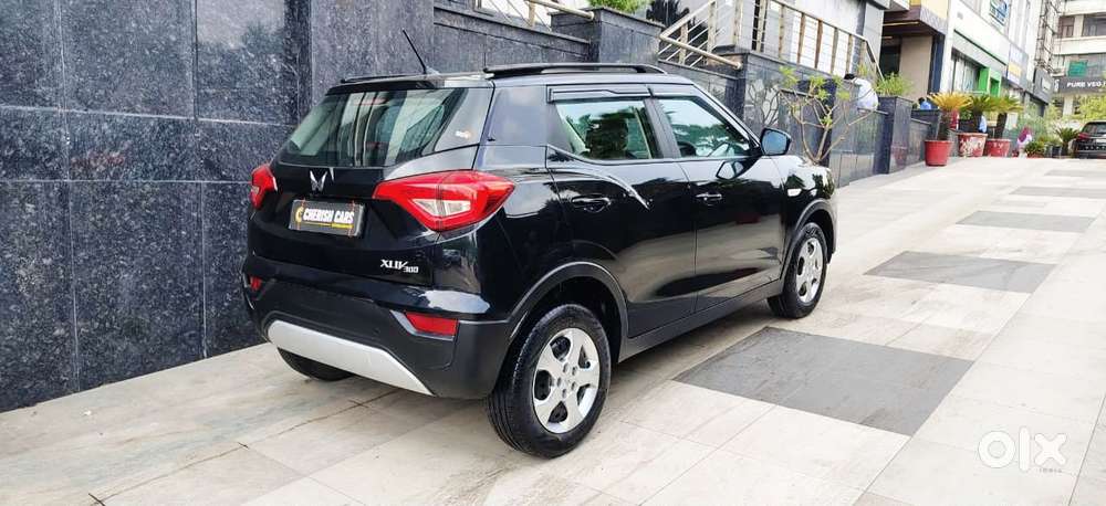 Mahindra Xuv300 W6, 2024, Petrol