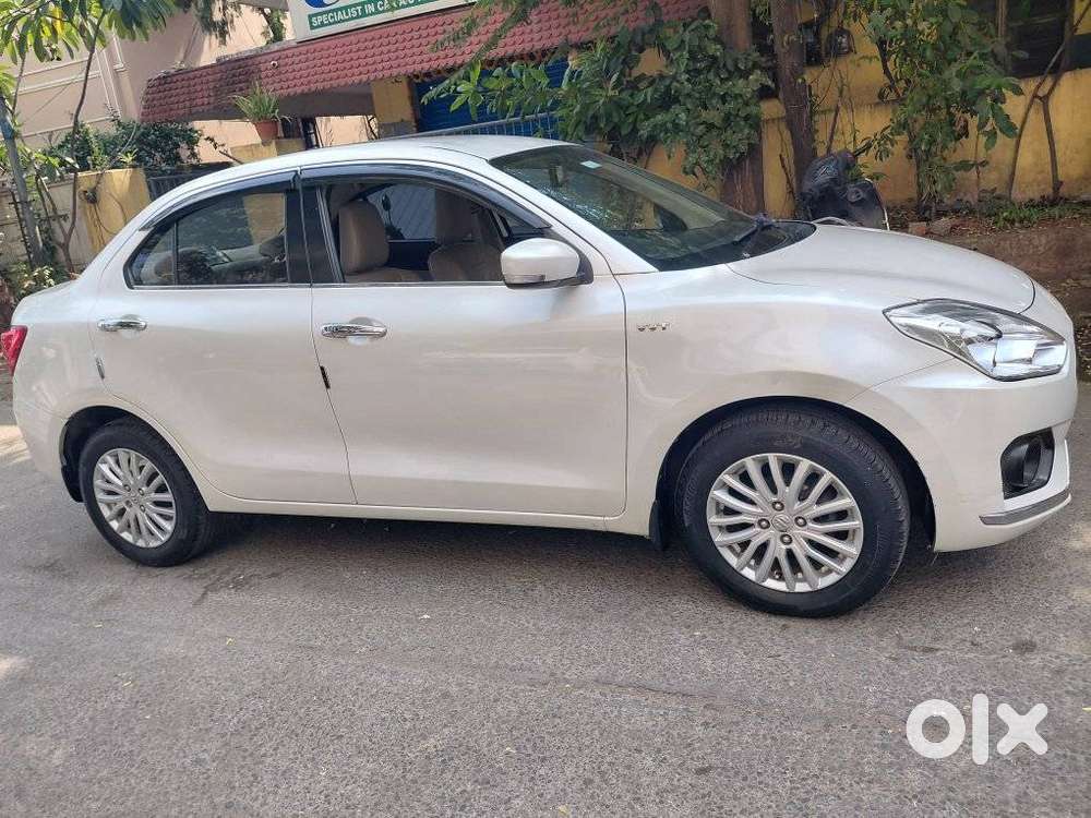 Maruti Suzuki Swift Dzire 1.2 Zxi Bsiv, 2017, Petrol