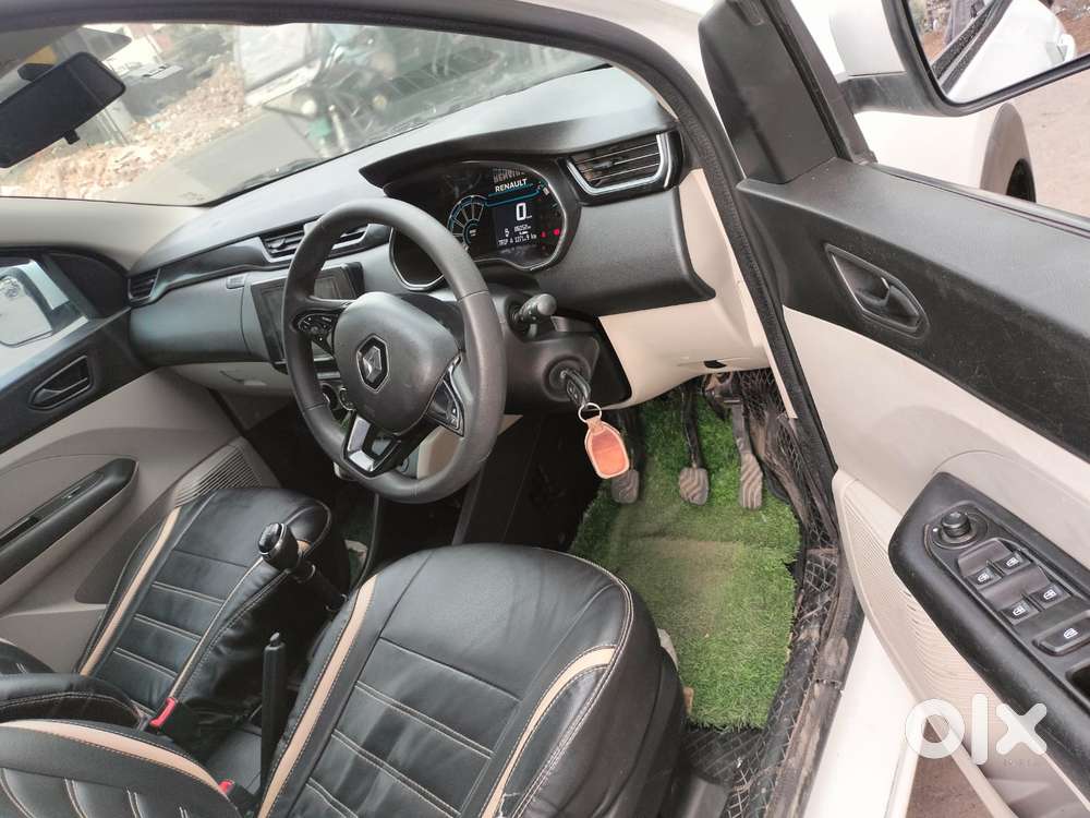 Renault Triber Rxt, 2021, Petrol