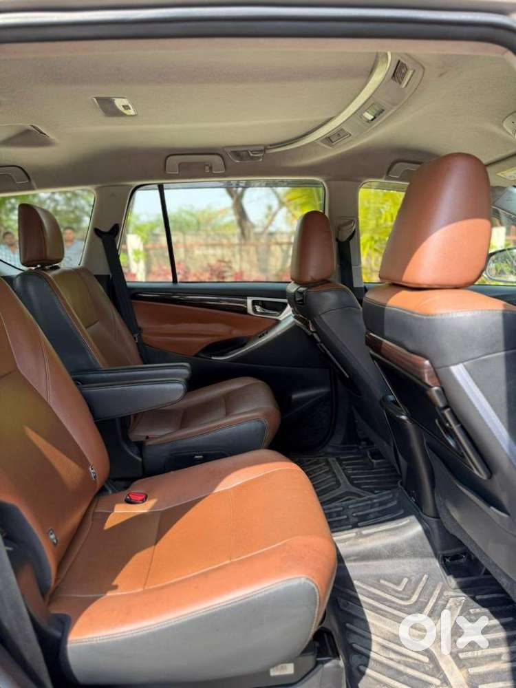 Toyota Innova Crysta Zx 2.4 Diesel 7 Seater, 2020, Diesel