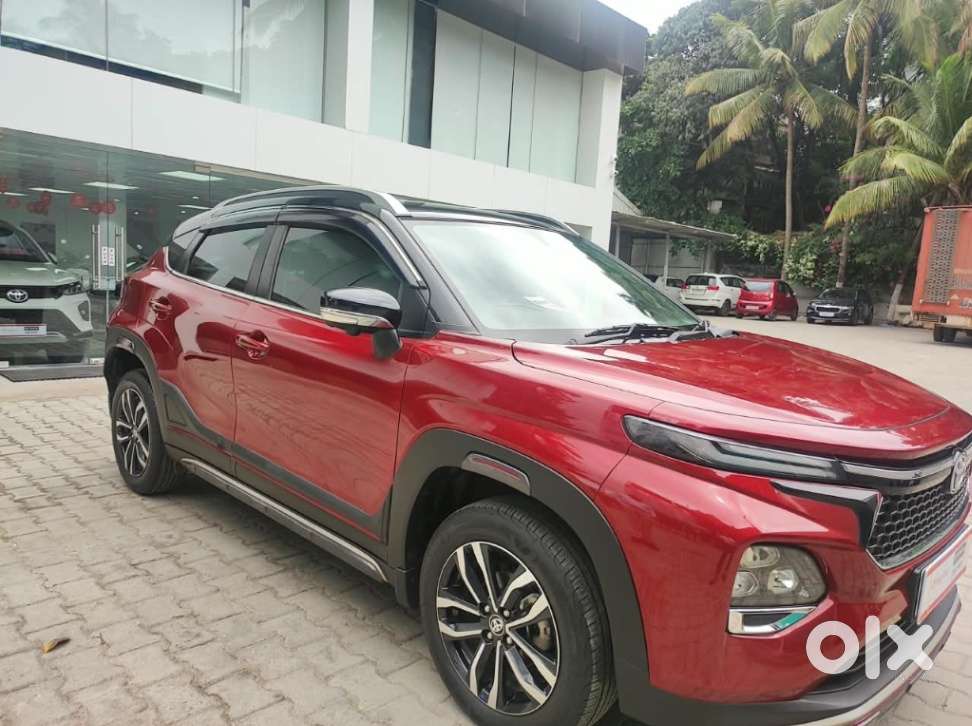 Toyota Urban Cruiser Taisor V 1.0 Petrol Mt, 2025, Petrol