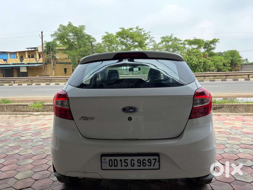 Ford Figo Petrol 2017