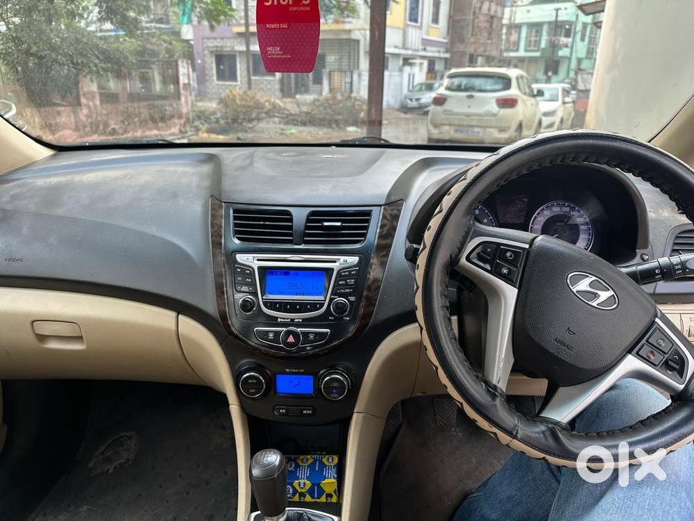 Hyundai Verna Fluidic 1.6 Vtvt, 2011, Petrol