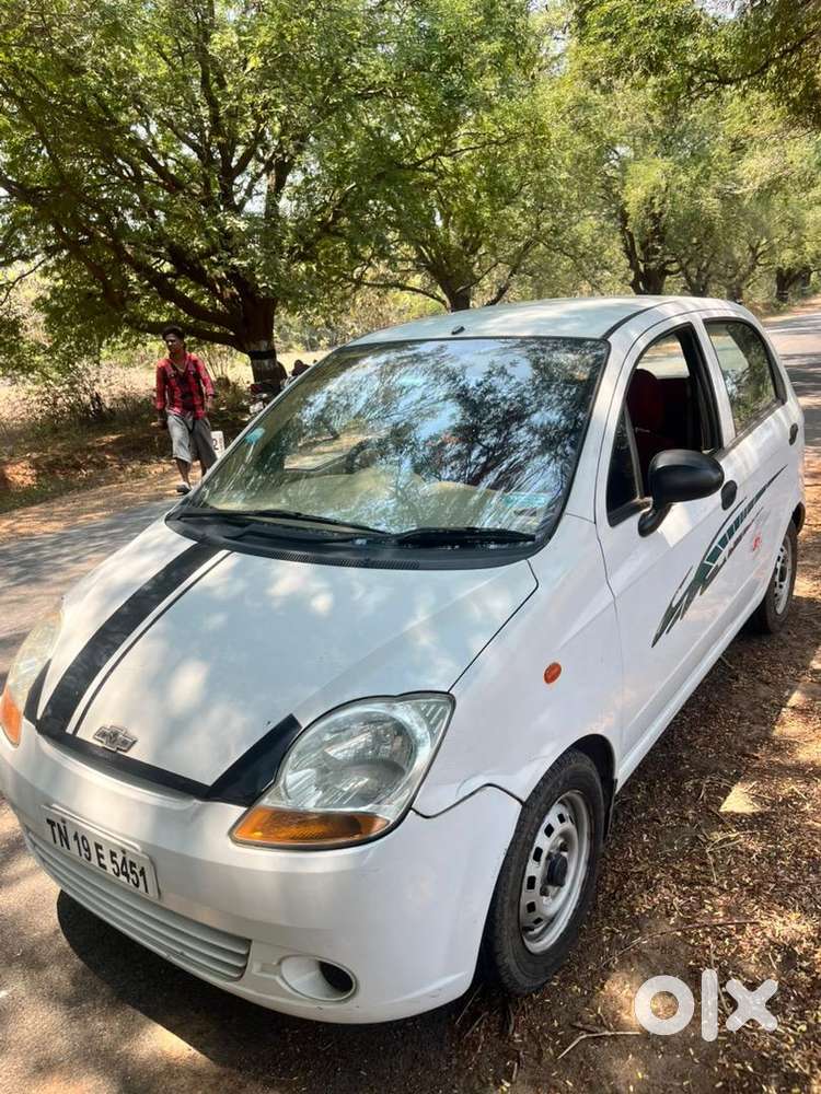 Chevrolet Spark 2011 Petrol Well Maintained