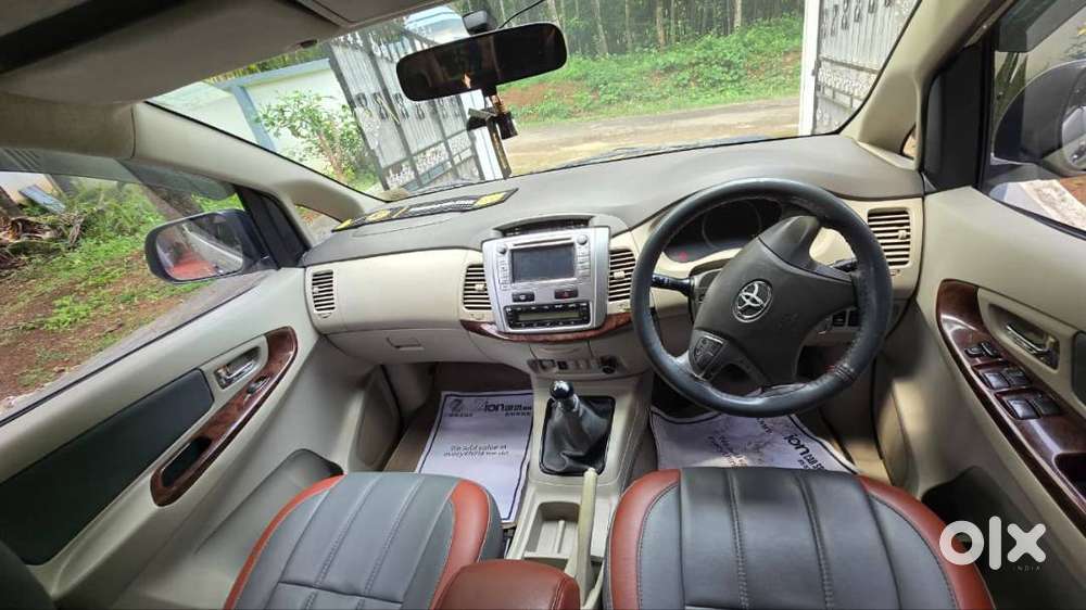 Toyota Innova 2013 Diesel Well Maintained