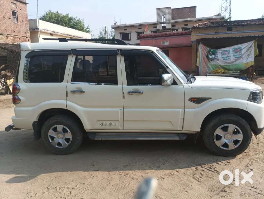 Mahindra Scorpio 2017 Diesel 82000 Km Driven