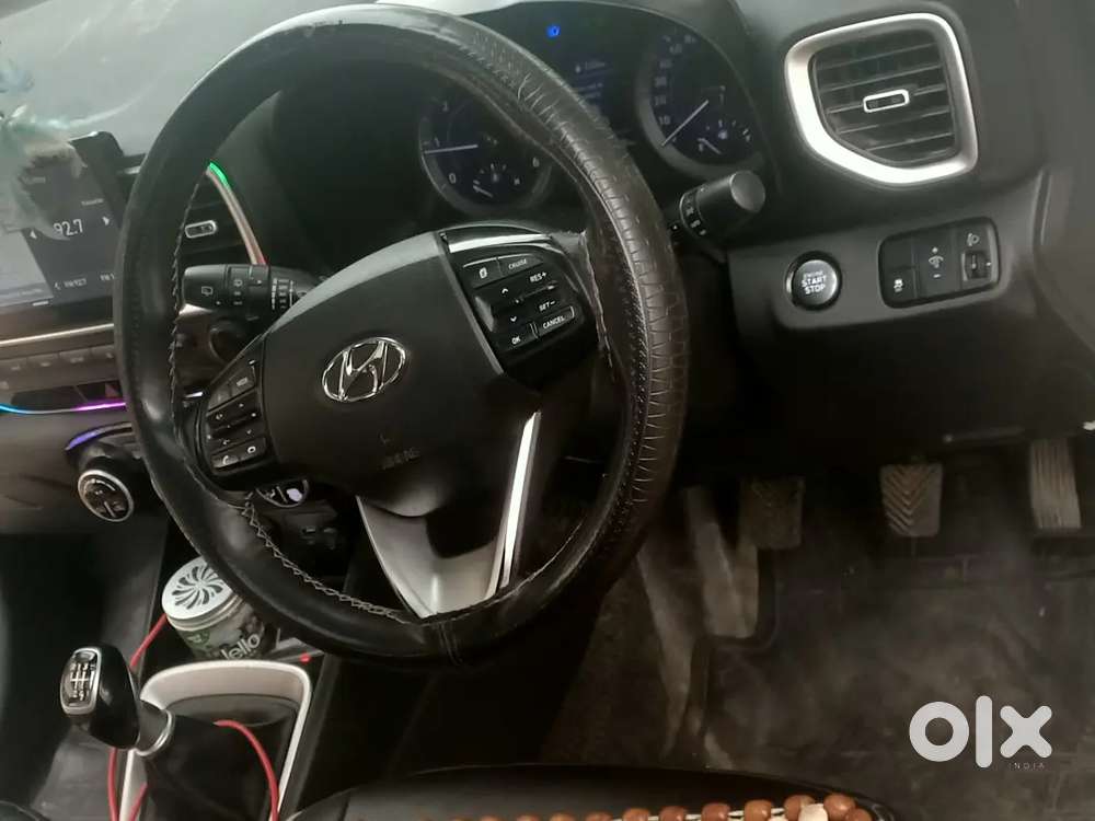 Hyundai Venue 2020 Diesel Well Maintained