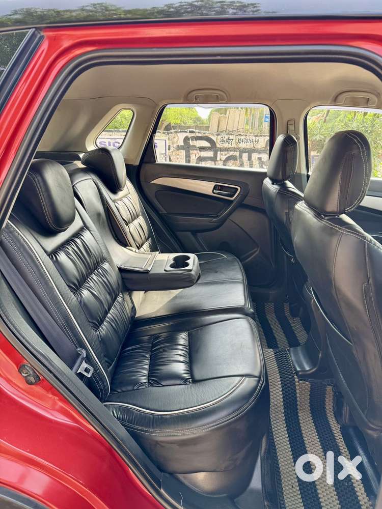 Maruti Suzuki Vitara Brezza Zdi+ Dual Tone Mt, 2018, Diesel