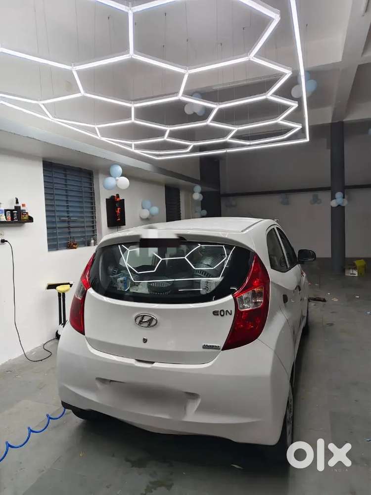 Hyundai Eon 2017 Petrol Well Maintained