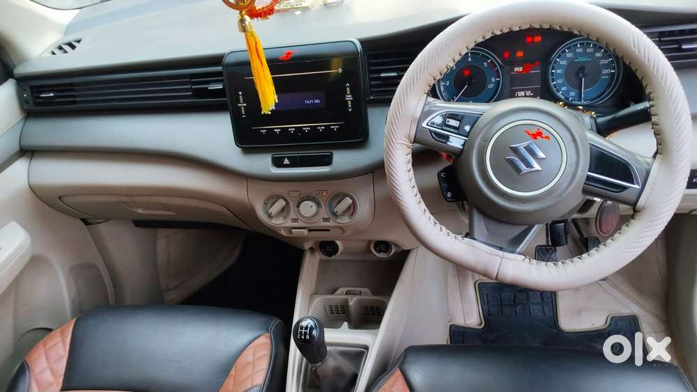 Maruti Suzuki Swift Dzire Vdi Bsiv, 2015, Diesel