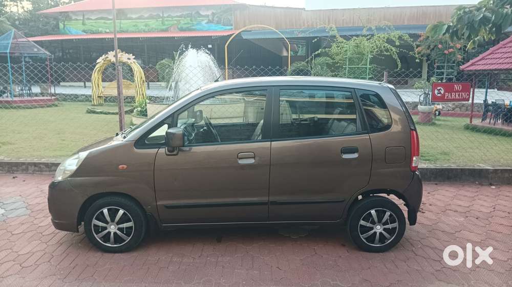 Maruti Suzuki Estilo Vxi, 2013, Petrol