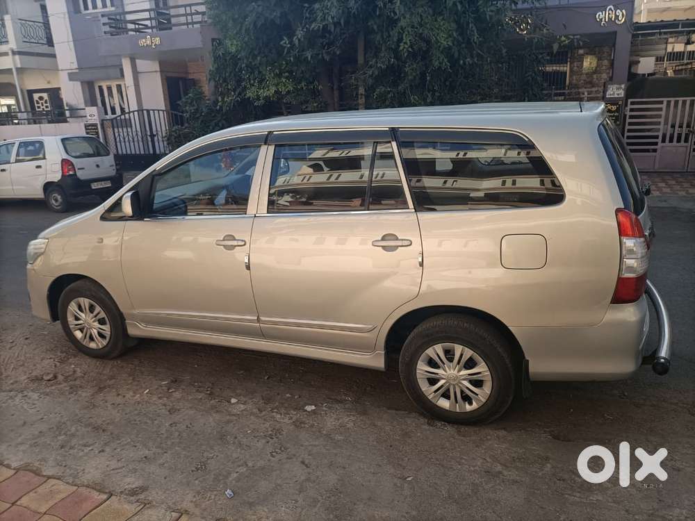 Toyota Innova 2.5 G4 Diesel 8-seater, 2016, Diesel