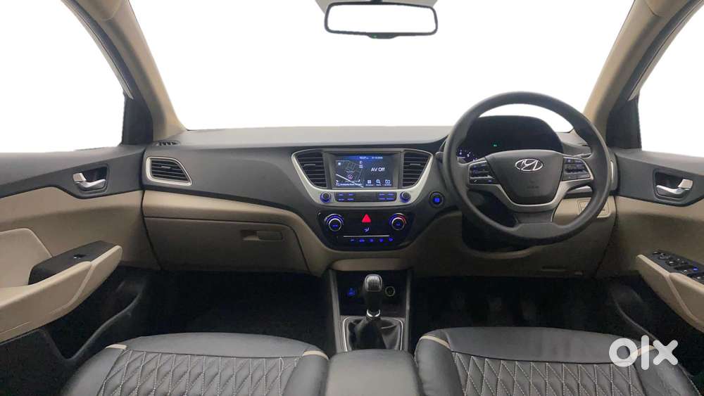Hyundai Verna 1.6 Vtvt Sx, 2019, Petrol