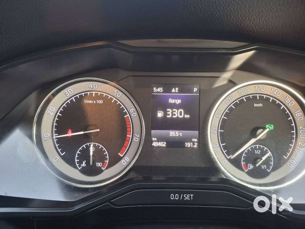Skoda Superb L&k 1.8 Tsi At, 2019, Petrol