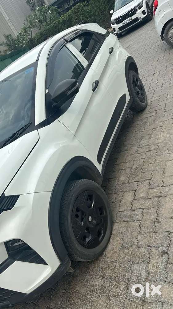 Tata Nexon 2023 Cng & Hybrids 33000 Km Driven