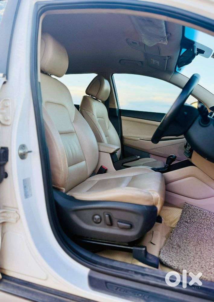 Hyundai Tucson 2.0 Dual Vtvt 2wd At Gl, 2017, Petrol