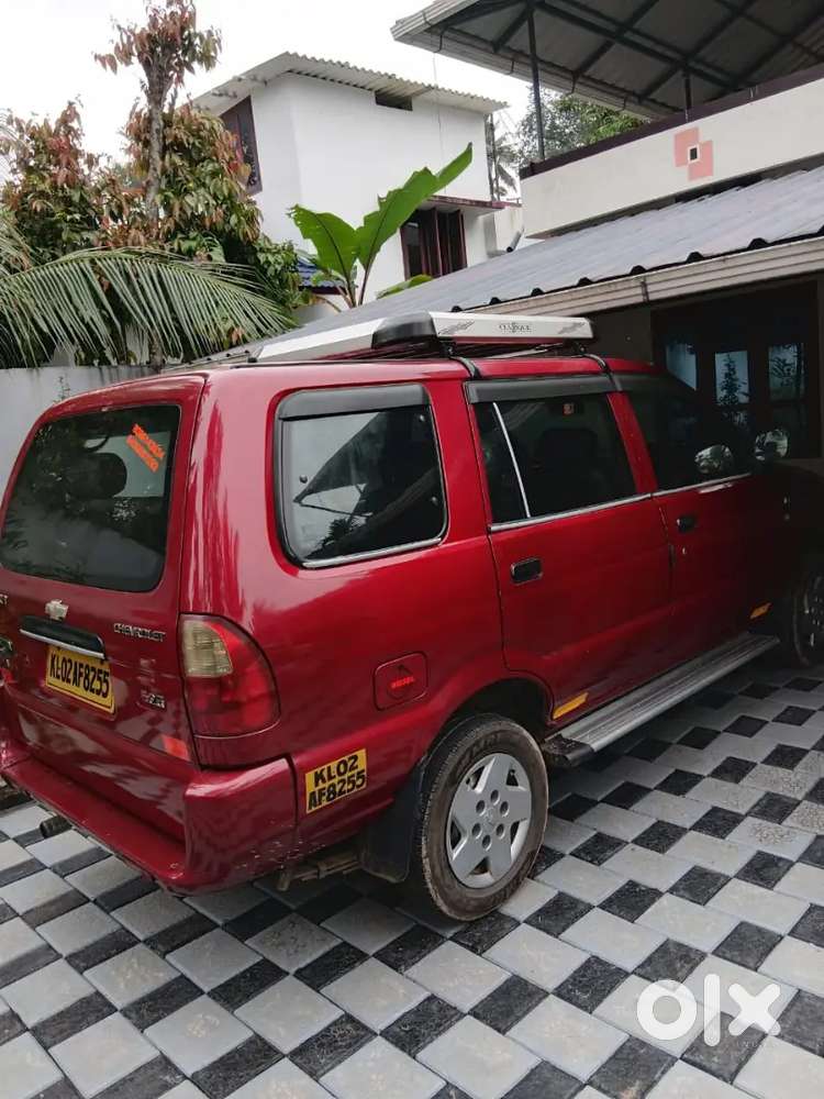 Chevrolet Tavera 2010 Diesel 279000 Km Driven