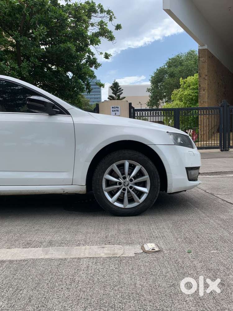 Skoda Octavia 1.8 Elegance Tsi At, 2015, Petrol