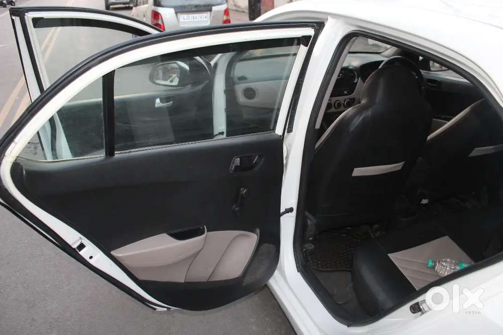 Hyundai Xcent 1.2 (cng) – 2016, White