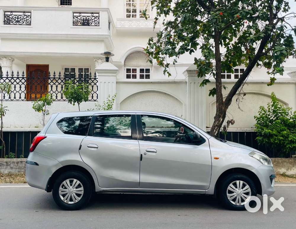 2016 Datsun Go Plus T Optional (petrol & Lpg) • 7 Seater •