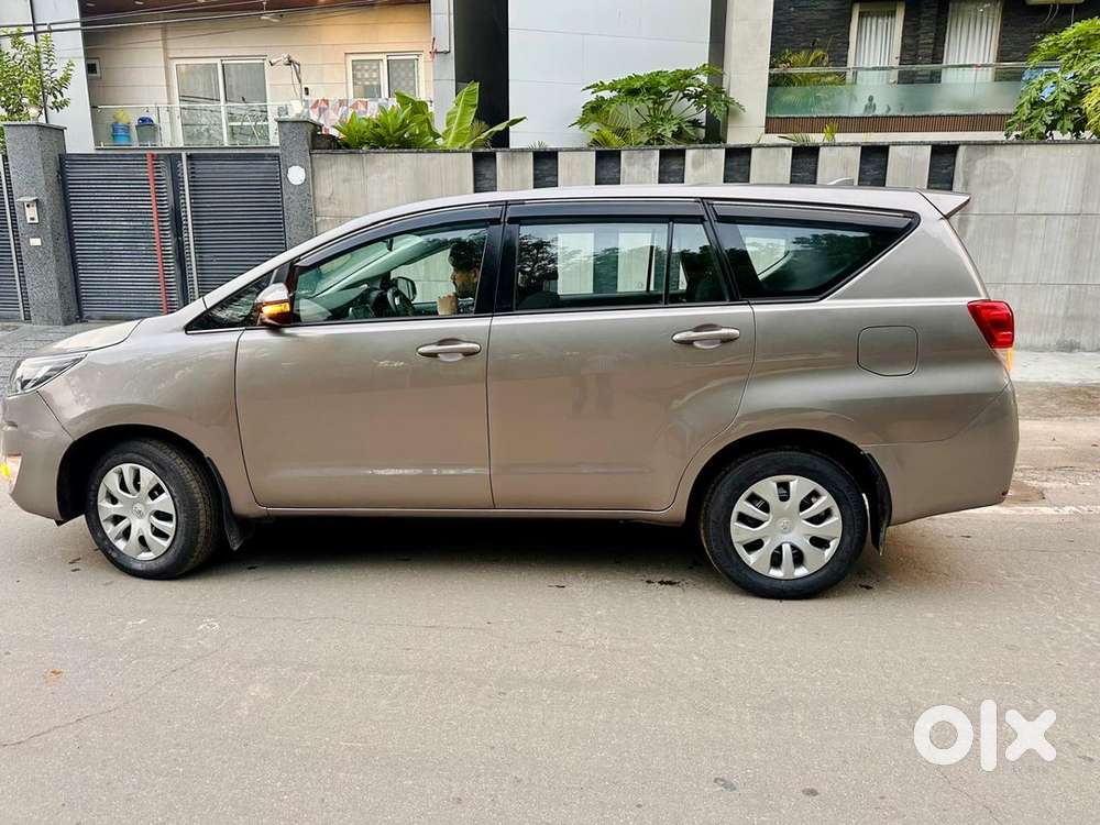 Toyota Innova Crysta 2015 Model