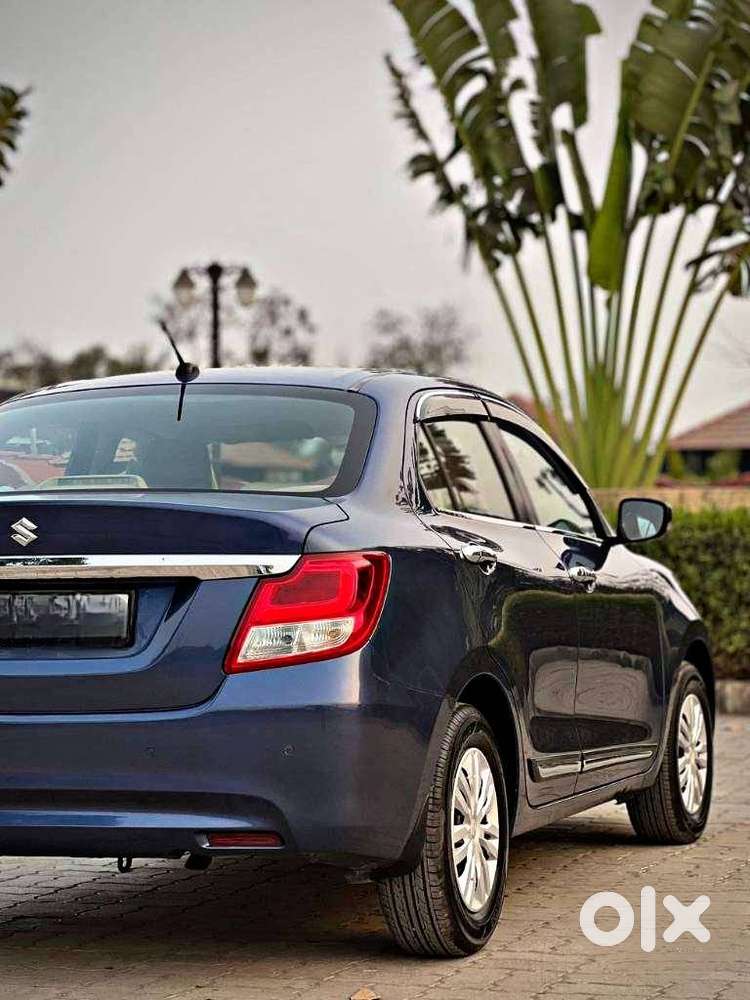 Maruti Suzuki Dzire 1.2 Vxi, 2017, Petrol