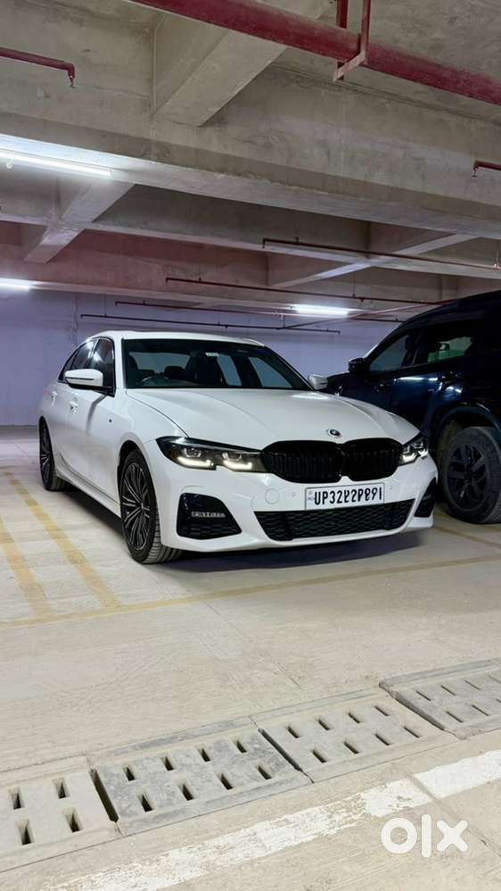 Bmw 3 Series 2022 Petrol 21500 Km Driven