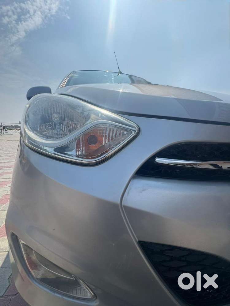 Hyundai I10 2017 Petrol 77000 Km Driven