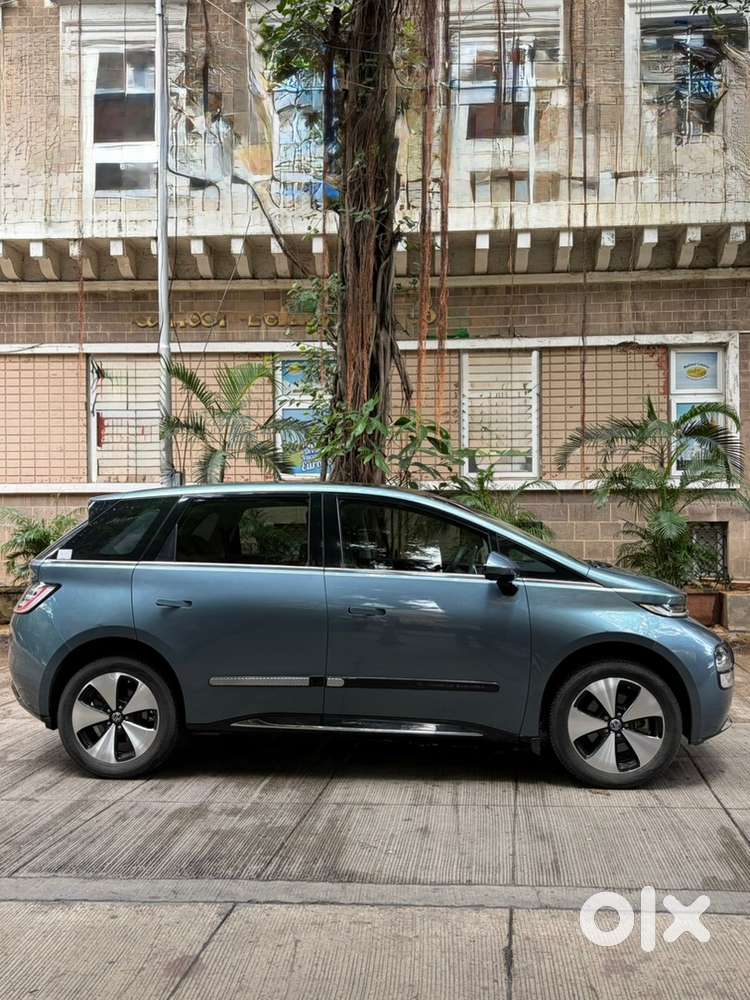 Mg Windsor Ev 2025 Electric 30000 Km Driven