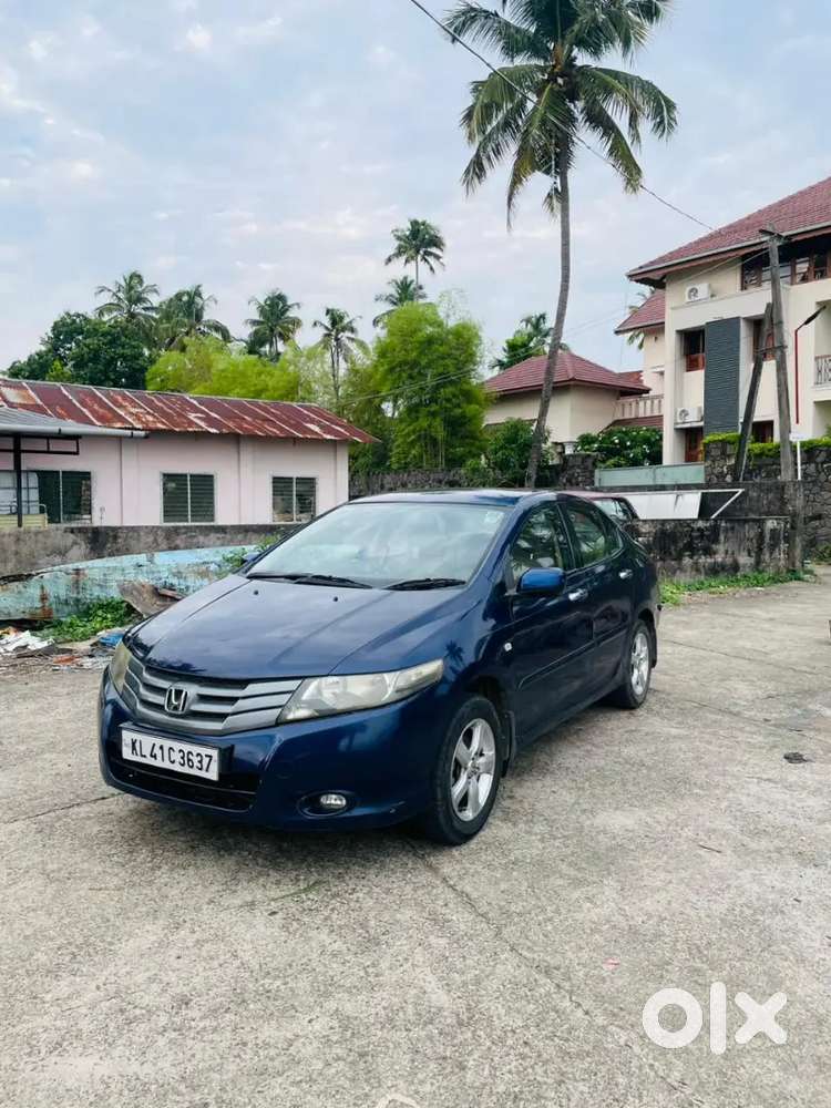 Honda City V Ivtec  Full Option For Sale
