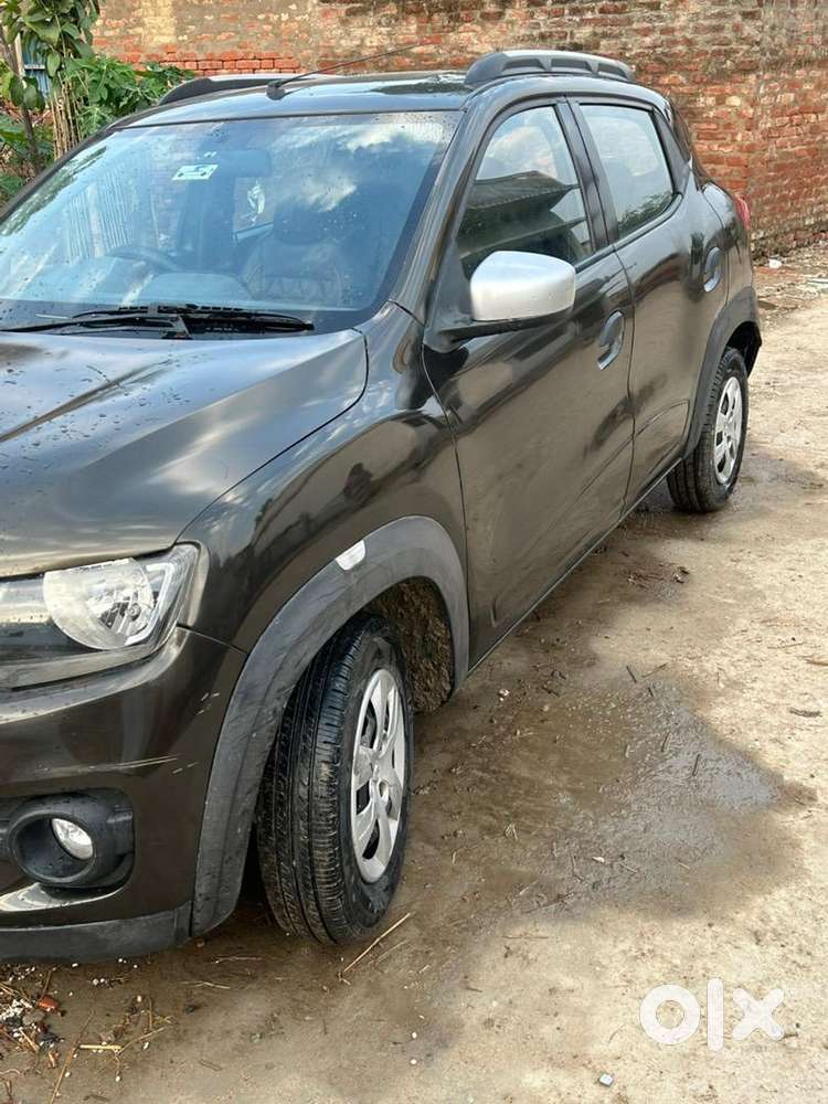 Renault Petrol Car 2016
