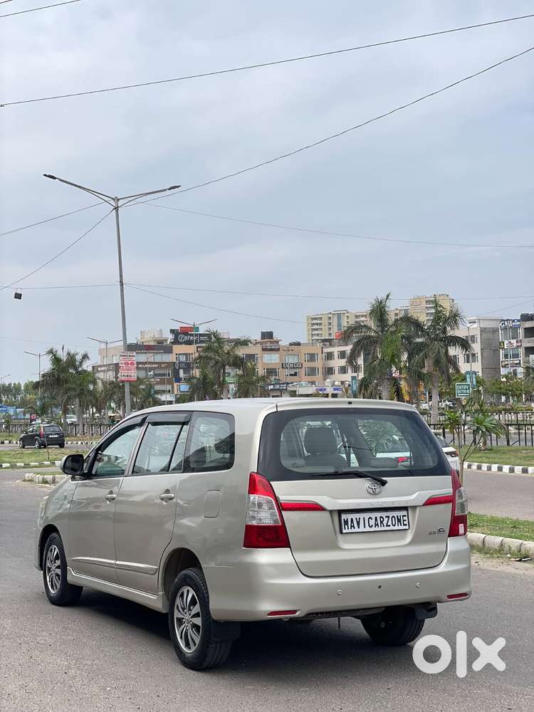 Toyota Innova 2.5 Gx 7 Seater Bs Iv, 2015, Diesel