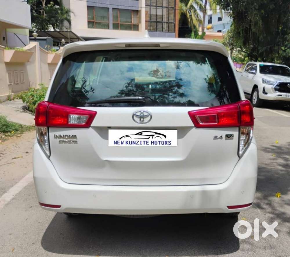 Toyota Innova Crysta 2.4 V, 2023, Diesel