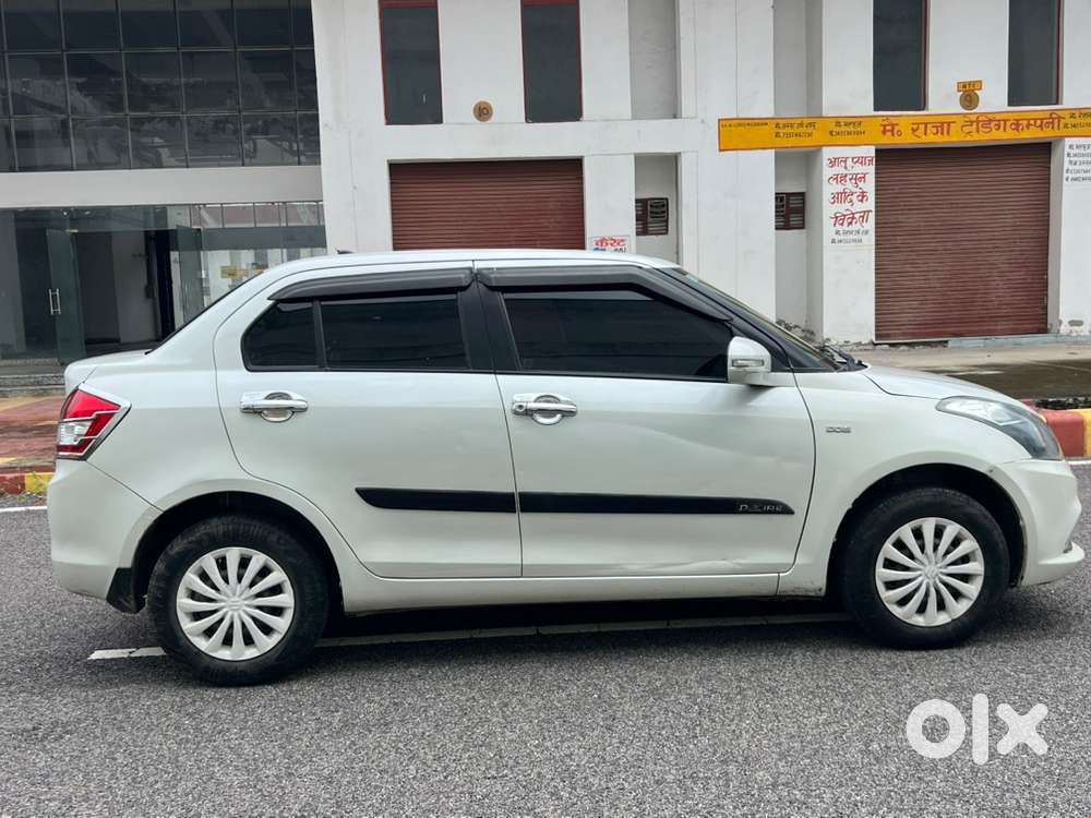 Maruti Suzuki Swift Dzire 2016 Diesel 82000 Km Driven