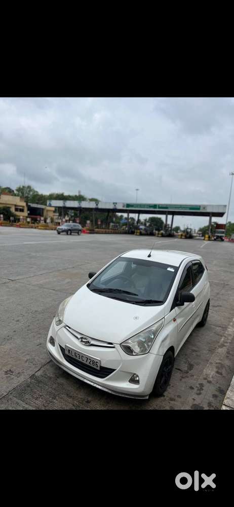 Hyundai Petrol Manual 2015