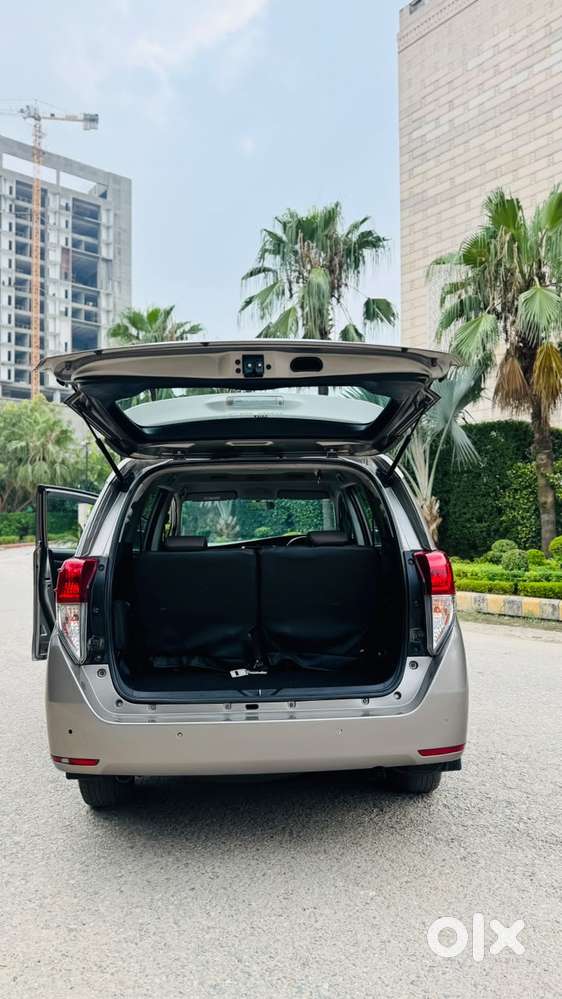 Toyota Innova Crysta [2020-ongoing] 2.4 Gx 7 Str, 2021, Diesel