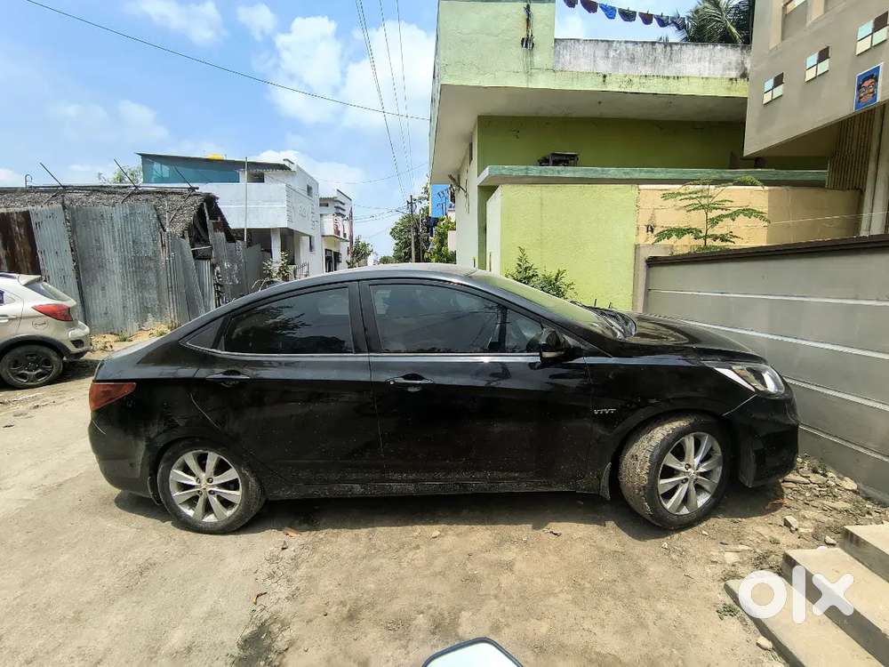 Hyundai Fluidic Verna 2013
