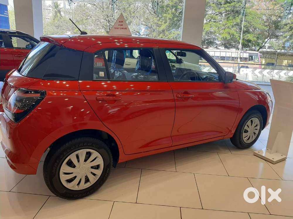 2025 Maruti Swift Vxi(o) Automatic Car For Sale.