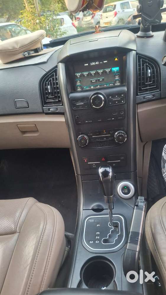 Mahindra Xuv500 At W10 Fwd, 2017, Diesel