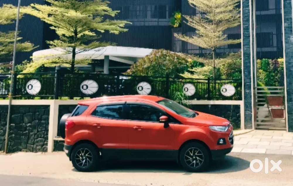 Ford Ecosport Ambient/ Convert To Titanium Look  Well  Maintained Car
