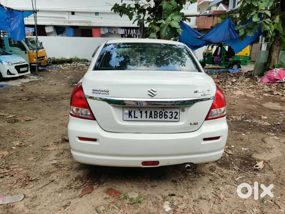 Maruti Suzuki Dzire 2000 Petrol Car