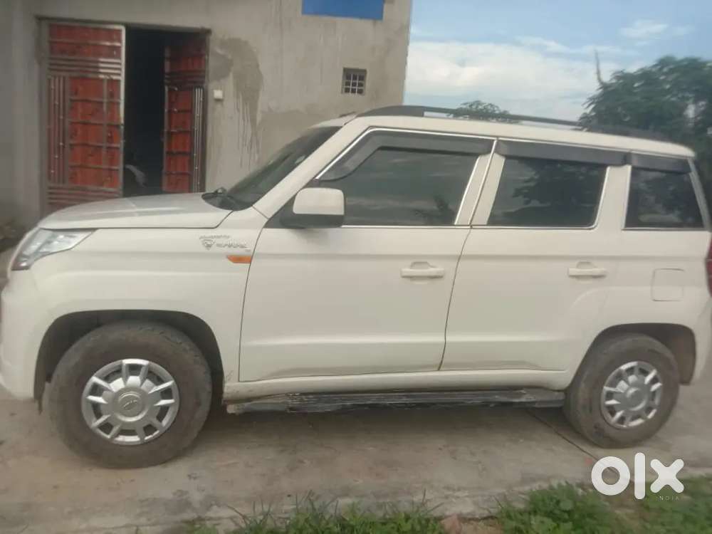 Mahindra Tuv 300 2015