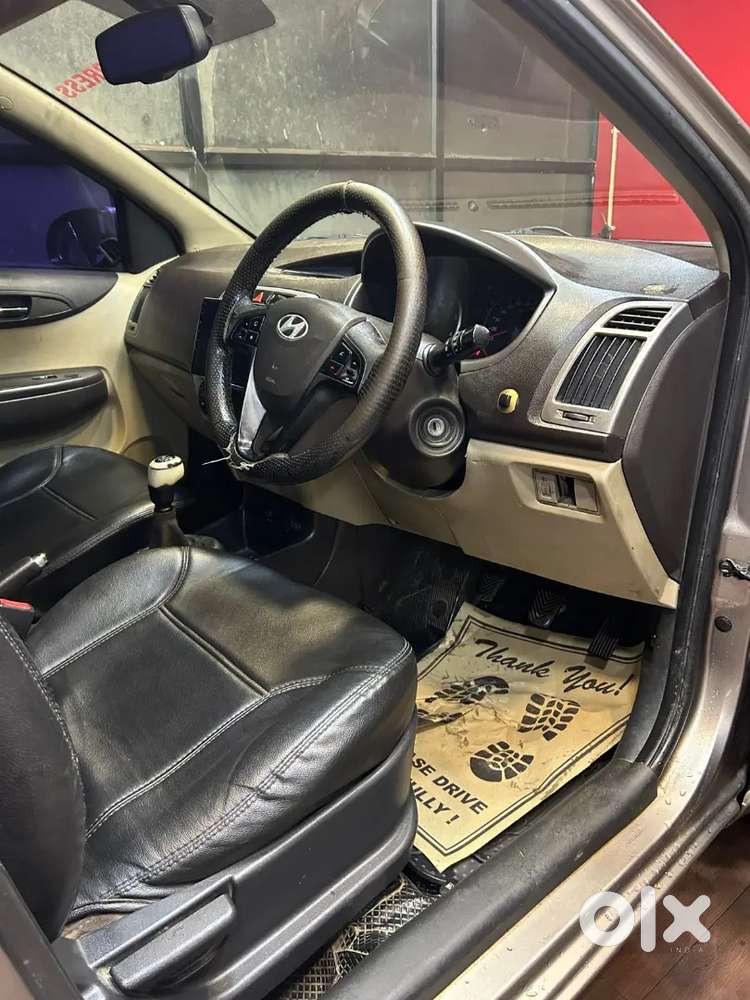Hyundai I20 2012 Diesel 80000 Km Driven