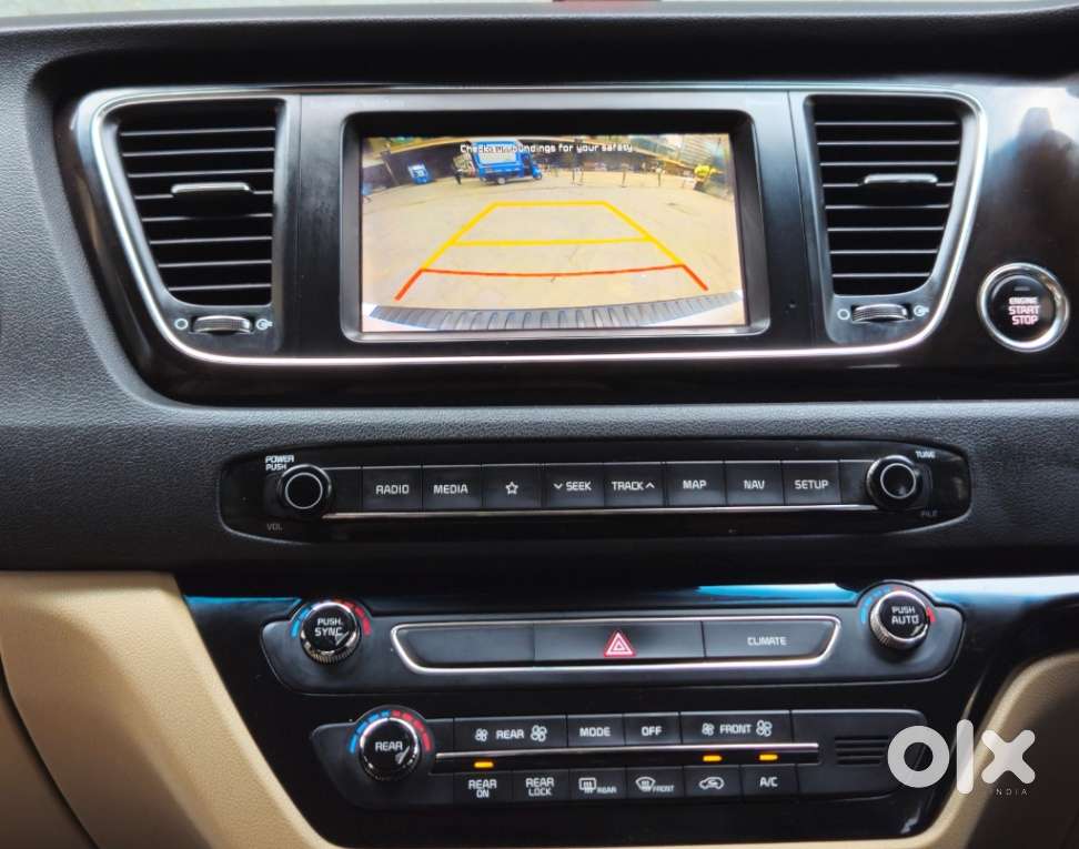 Kia Carnival Limousine Plus 7 Str, 2022, Diesel